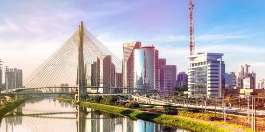 Experiencia Cosmopolita 6 días 2023