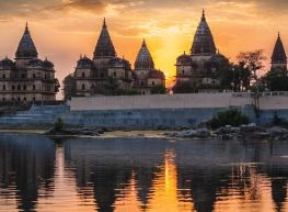 TI-B02 India y Nepal Clásica 2023 13 días