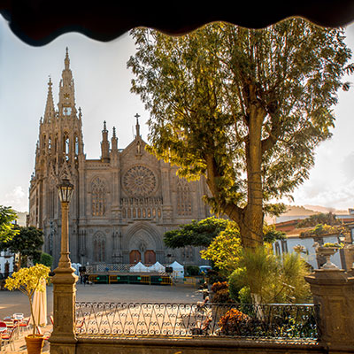 CORDOBA Y SEVILLA, 2 dias salida Lunes