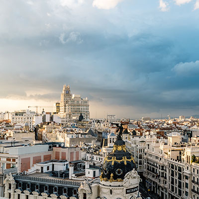 MADRID A SU AIRE - Hotel  Praga